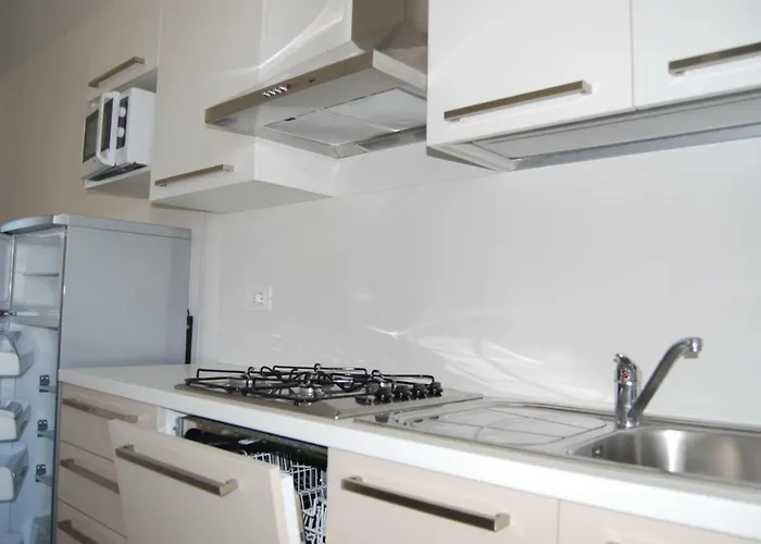 Апартаменти Villaggio Evanike *