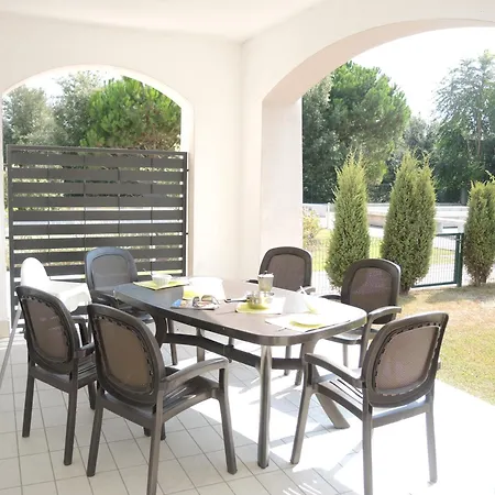 Villaggio Evanike Appartement *