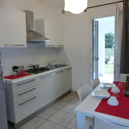 Apartment Villaggio Evanike *