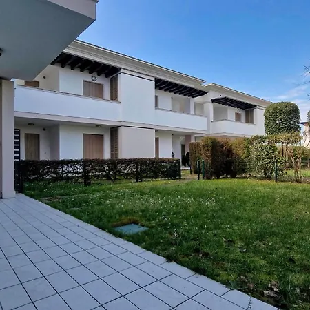 Villaggio Evanike Apartment *
